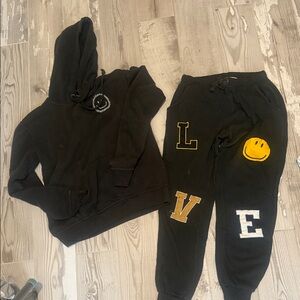 Vintage Havana Black Hoodie and Sweatpants Set
